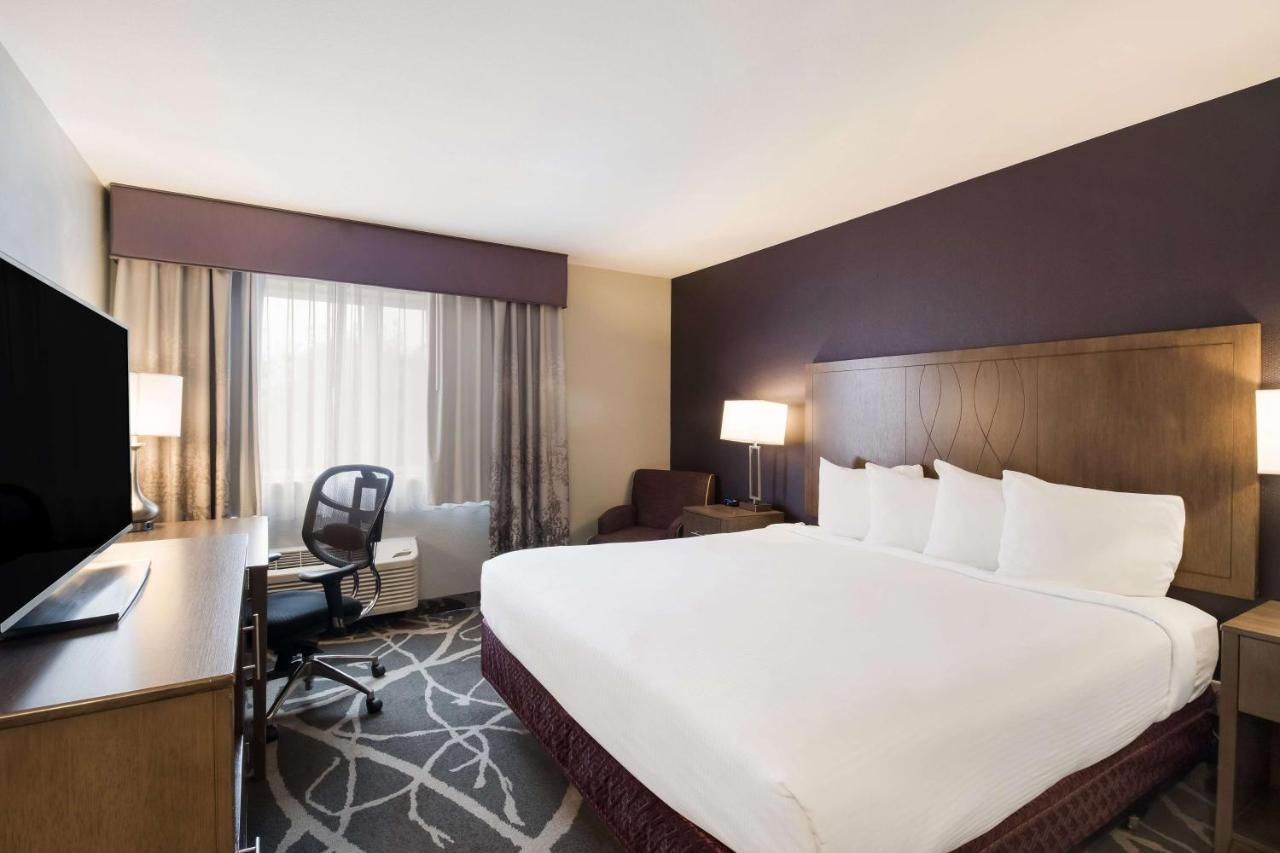 Best Western Mcminnville Inn Екстериор снимка