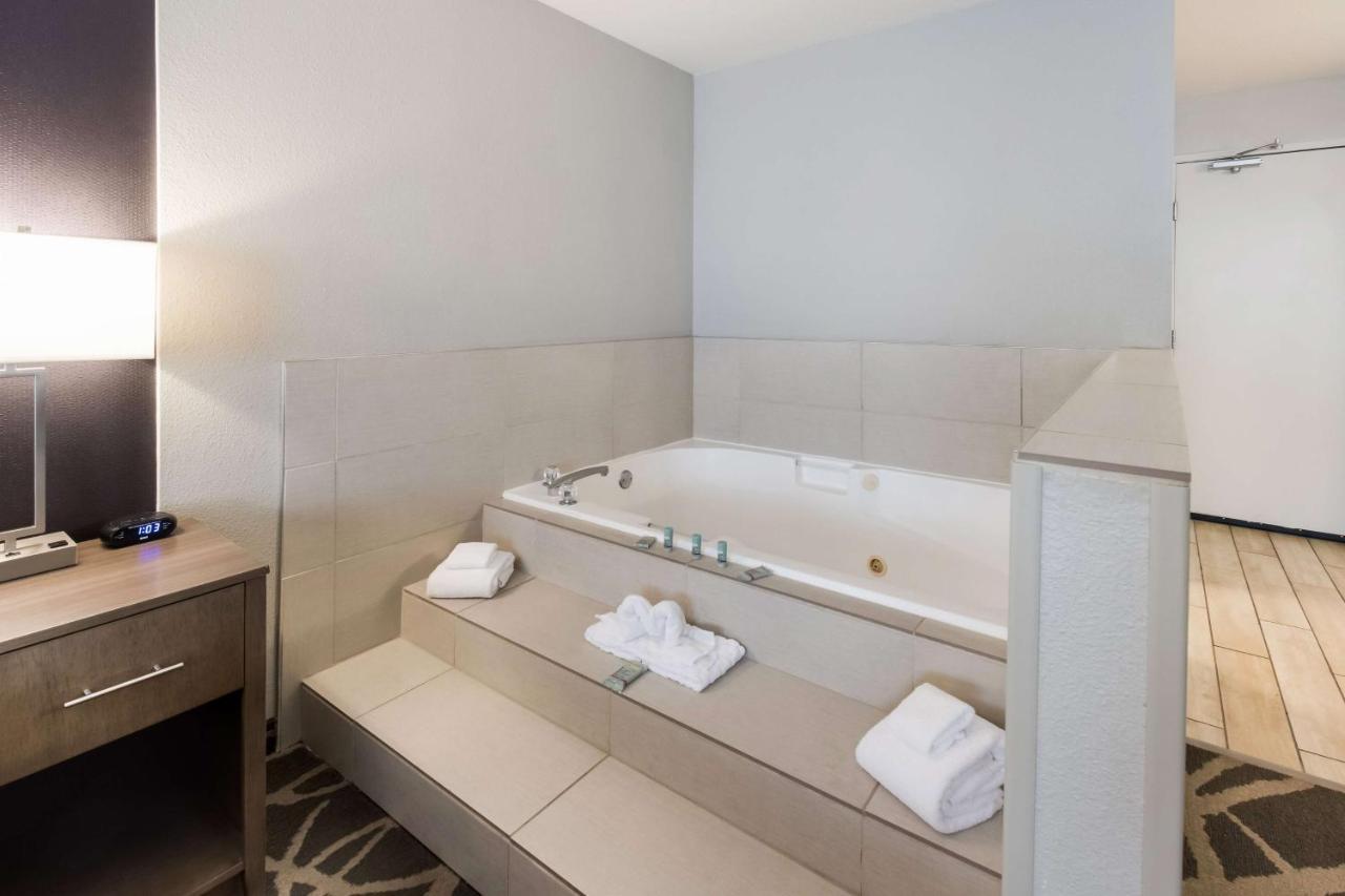 Best Western Mcminnville Inn Екстериор снимка