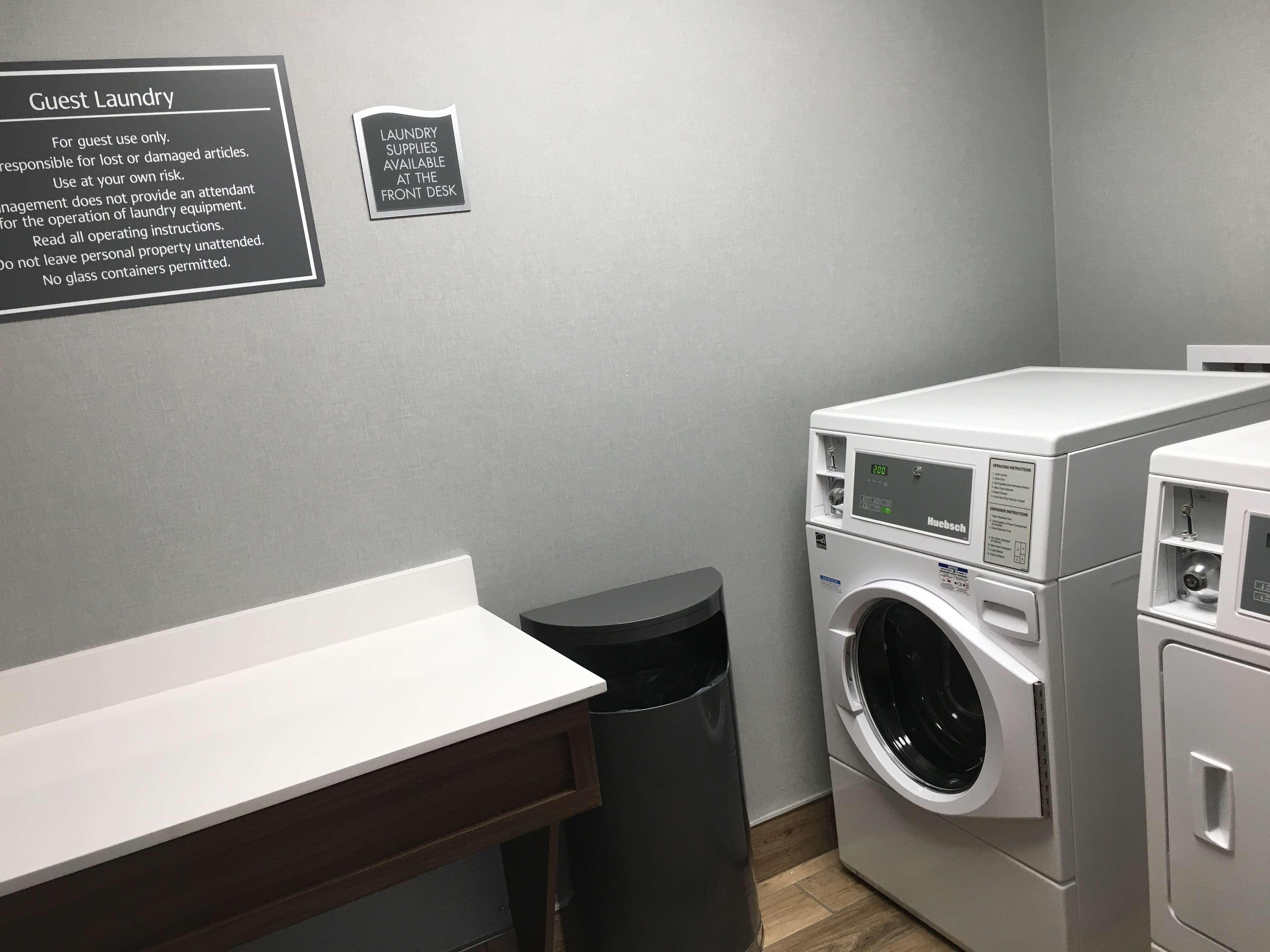 Best Western Mcminnville Inn Екстериор снимка